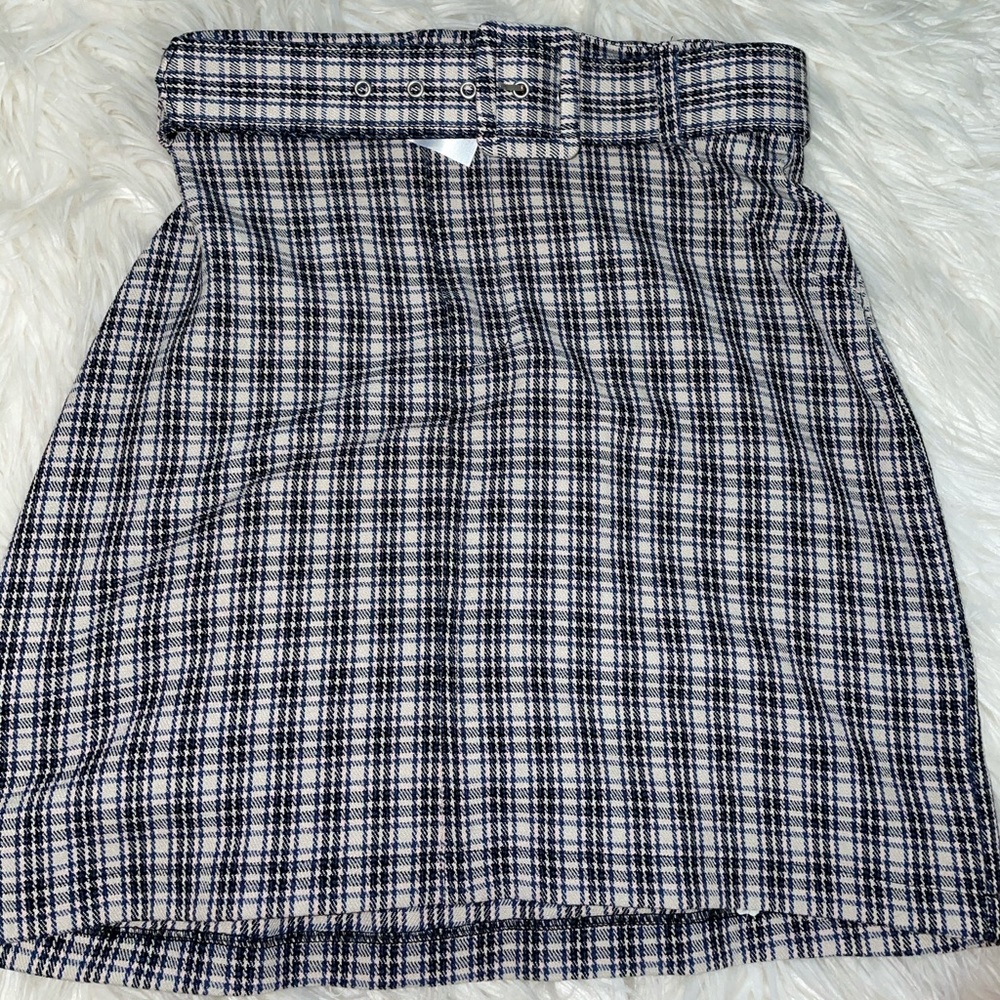 hollister skirt
